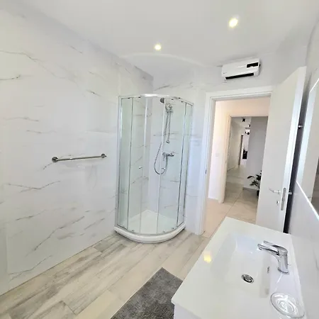 Sunrise 71 Seaviews Mellieha