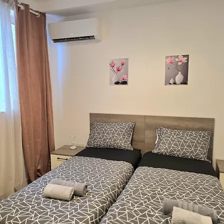 Sunrise 71 Seaviews * Mellieha