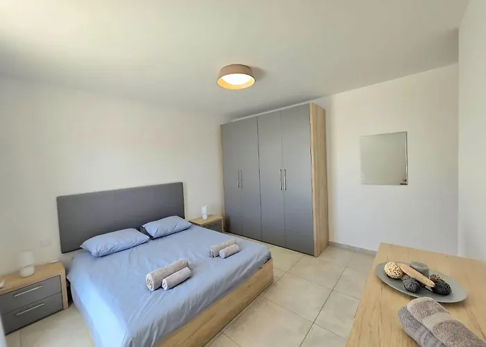 Sunrise 71 Seaviews 公寓