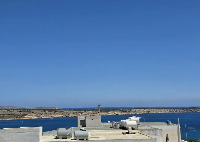 公寓 Sunrise 71 Seaviews 梅利哈